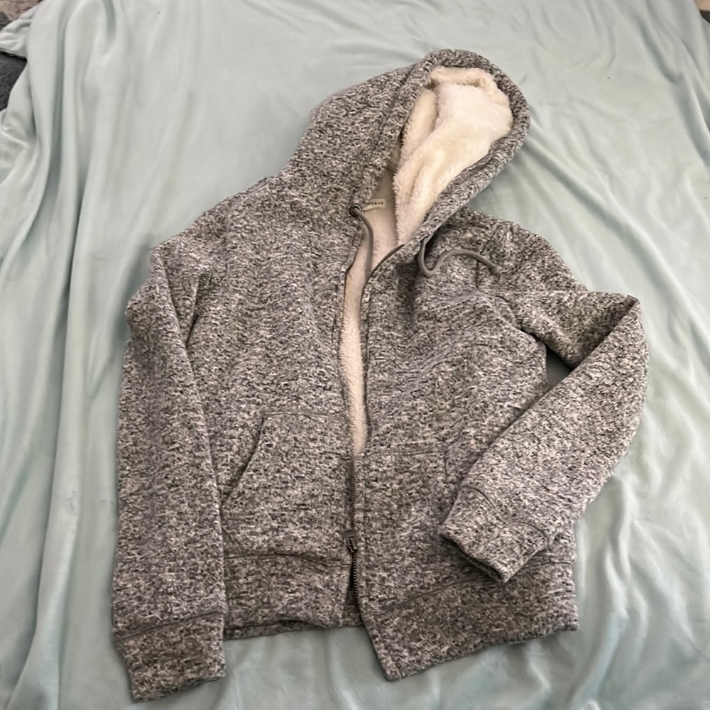 Aeropostale Grey thick zipper hoodie with fleece lining